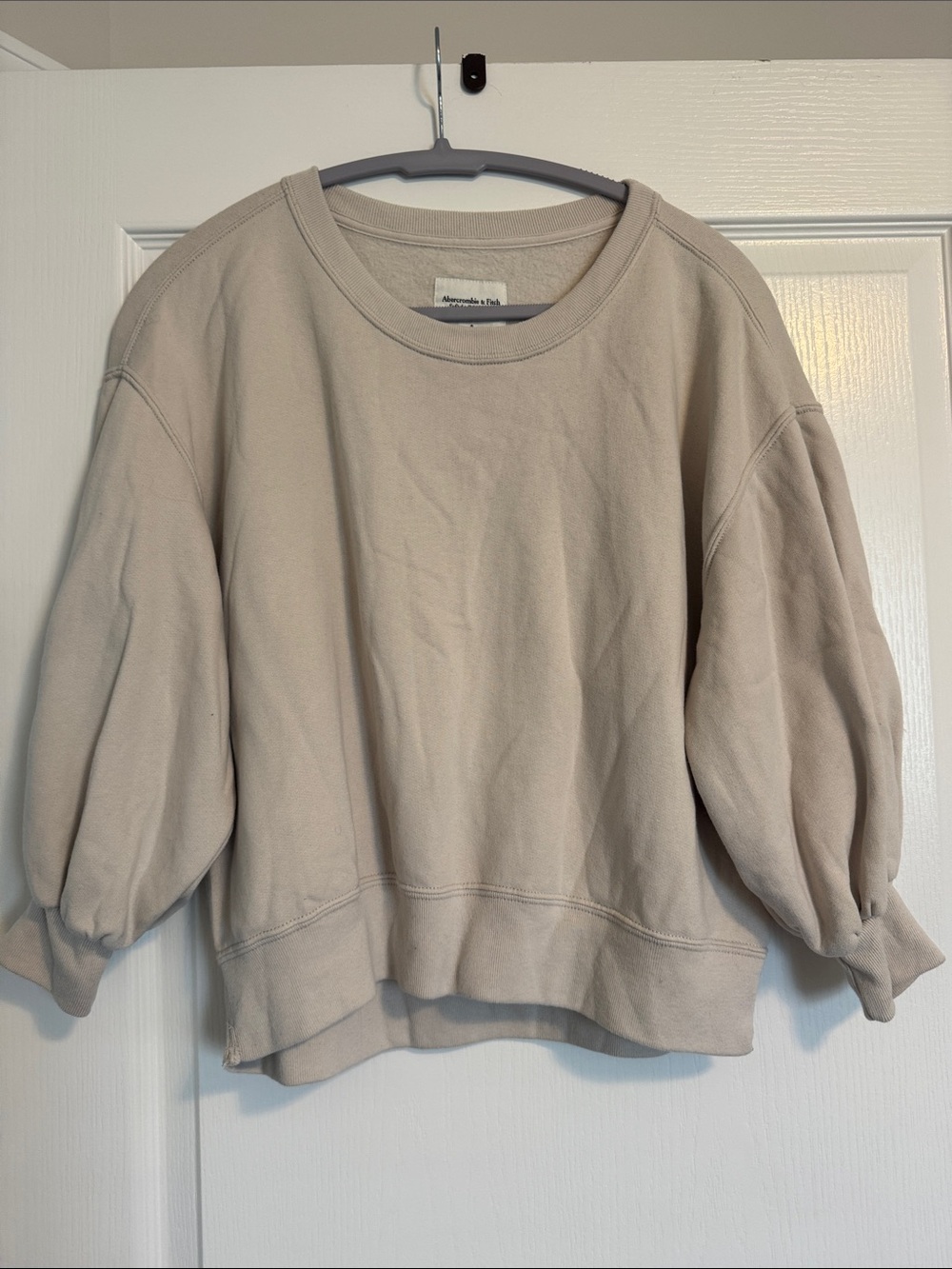 Abercrombie & Fitch Beige Crewneck Sweatshirt